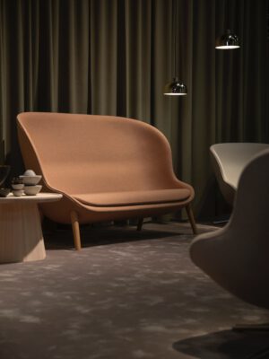 brun-sofa-funky